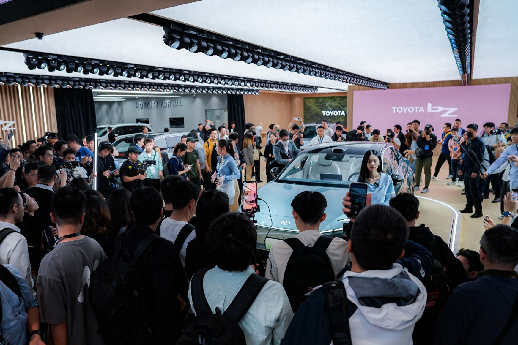 全面展示現(xiàn)地化研發(fā)實力，廣汽豐田構(gòu)建合資“油電同強”新范