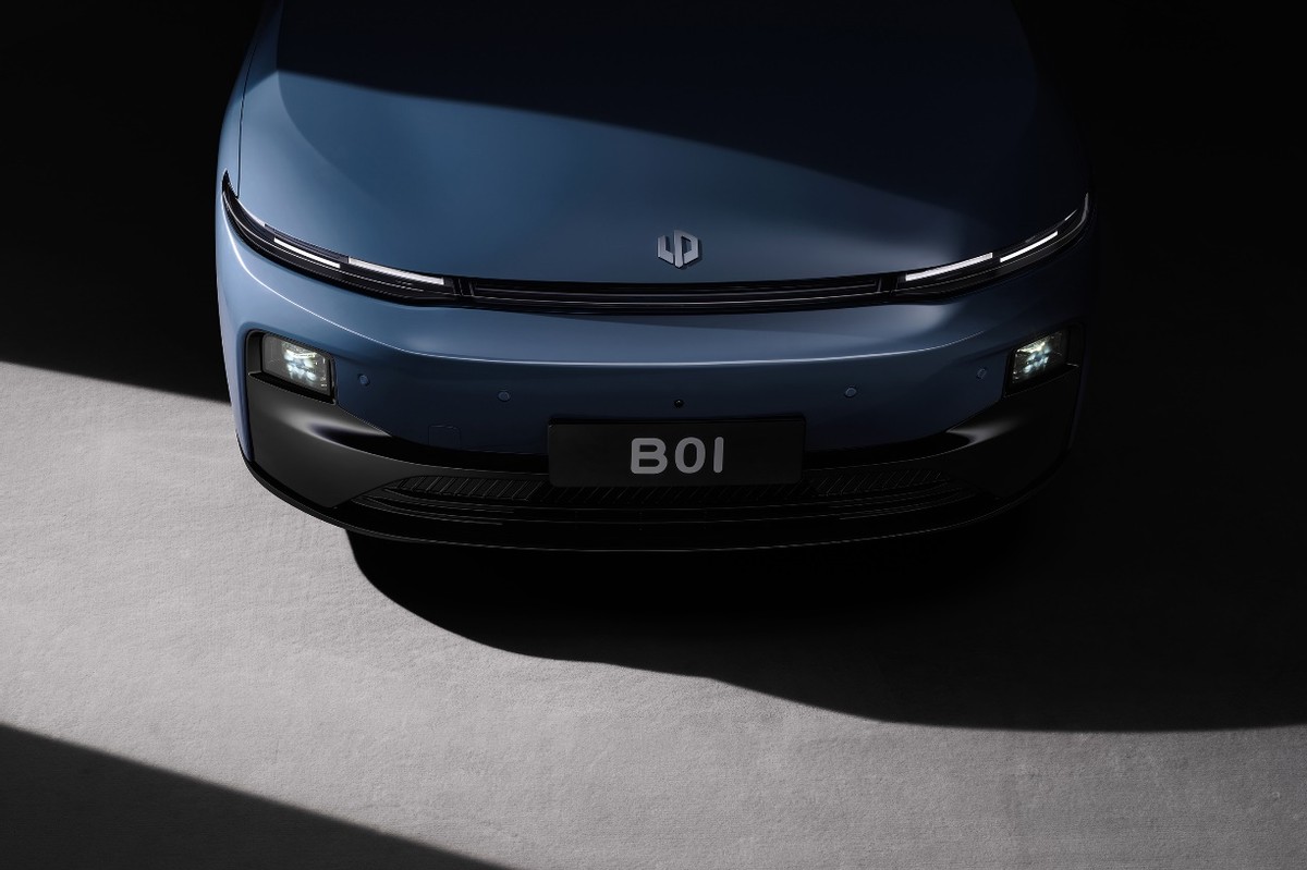 爆款席位預(yù)定！零跑B01上海車展C位出道