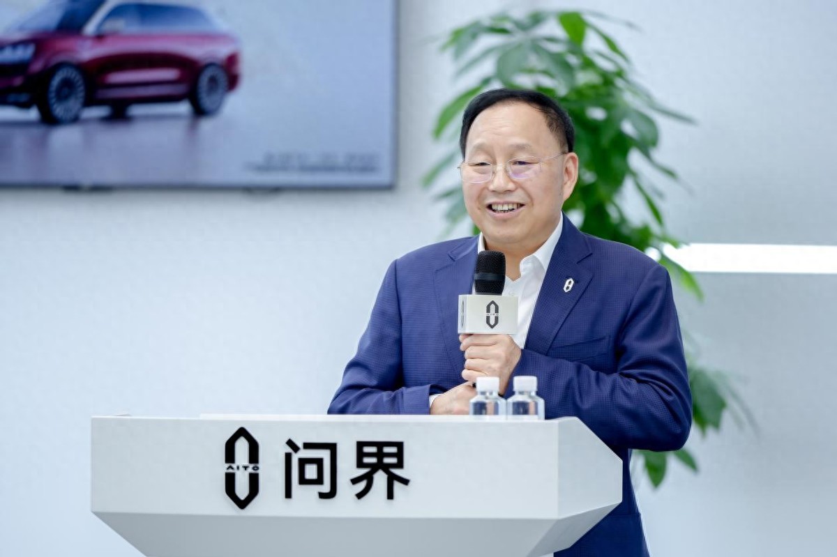 創(chuàng)50萬級車型交付新紀(jì)錄，問界M9交付突破20萬輛